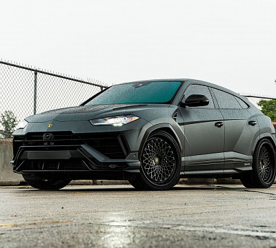 Фото дисков 1886 Wheels S009 на Lamborghini Urus