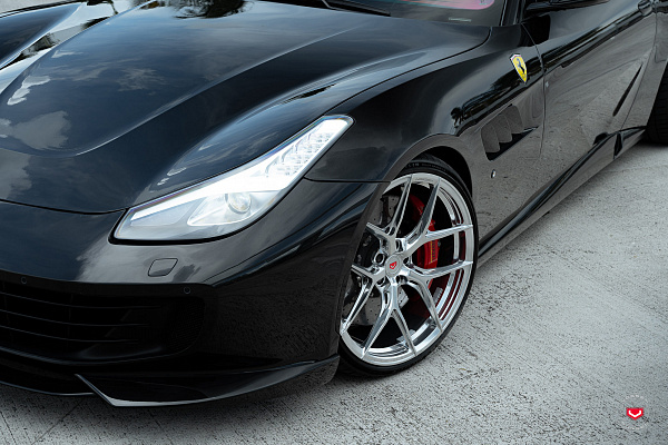 Фото дисков Vossen S21-01 Полированный лак на Ferrari GTC4Lusso