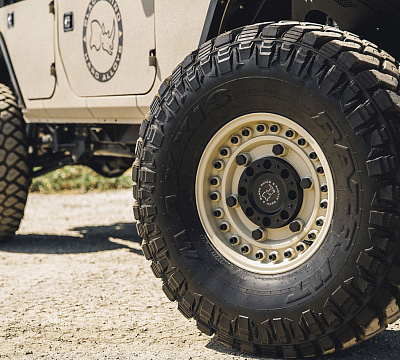 Фото дисков Black Rhino ARMORY на Jeep Wrangler III (JK)