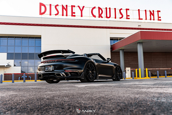 Фото дисков Anrky AN10 Черный глянец на Porsche 911 VIII