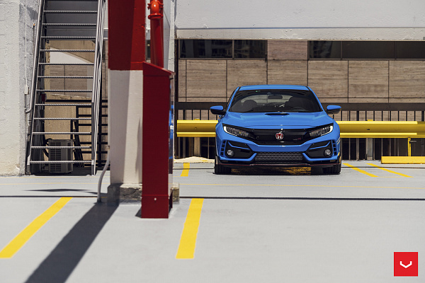 Фото дисков Vossen HF-5 Сатиновый графит на Honda Civic Type R FK8