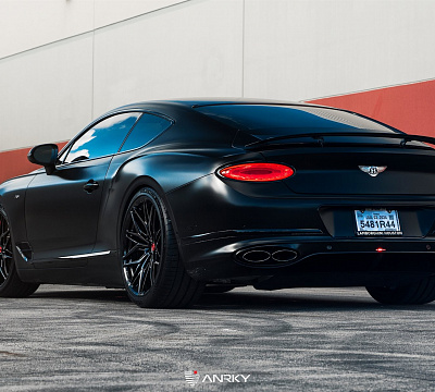 Фото дисков Anrky S1-X1 на Bentley Continental GT III
