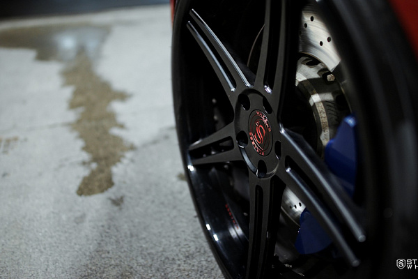 Фото дисков Strasse Wheels SP5R Deep Concave Черный сатин на BMW 6/M6 (F06/F13/F12)