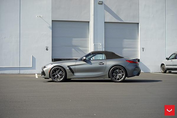 Фото дисков Vossen HF-5 Сатиновый графит на BMW Z4 (G29)