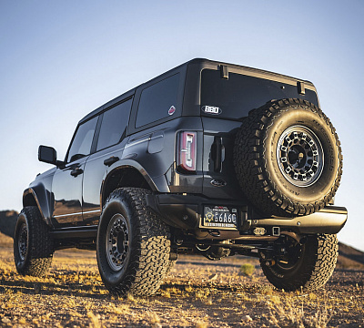Фото дисков Black Rhino FUJI на Ford Bronco