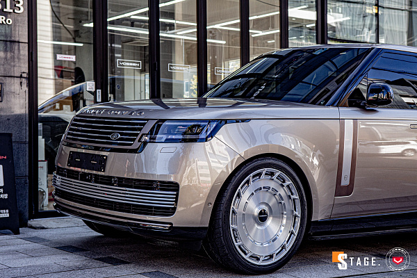 Фото дисков Vossen LC3-11T Глянцевый лак на Land Rover Range Rover V