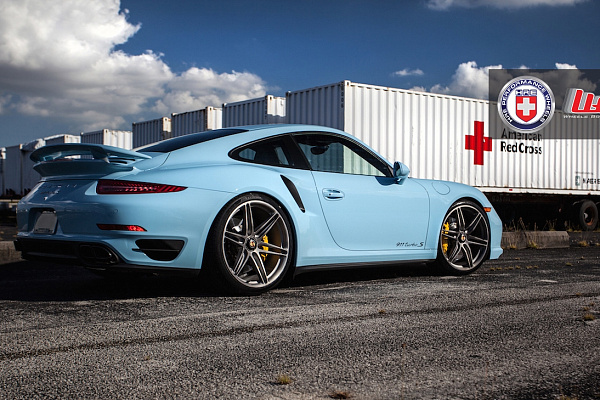 Фото дисков HRE P106 Сатиновый темный лак на Porsche 911 VII