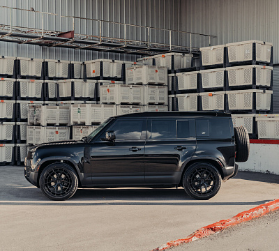 Фото дисков Vossen HFX-1 (5-Lug) на Land Rover Defender II