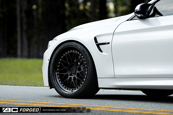 Фото дисков BC Forged LE81 // MLE81 Черный матовый на BMW 4/M4 (F32/F82)
