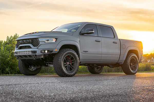 Фото дисков Vossen S21-03 Черный сатин на Ram 1500 V