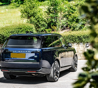 Фото дисков Kahn Type 33 RS на Range Rover V