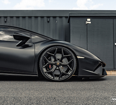 Фото дисков NOVITEC NL4 на Lamborghini Huracan