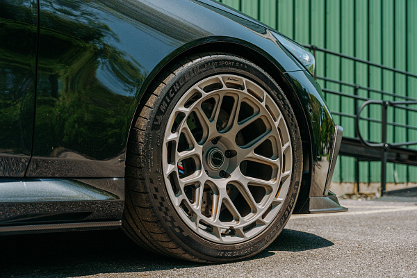 Фото дисков Brixton Forged TR08 AERO1 Другой цвет на BMW 5/M5 (G60/G90)