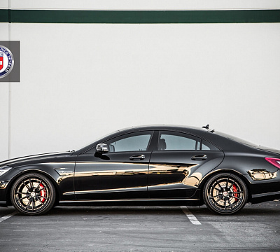 Фото дисков HRE S104 на Mercedes-Benz CLS (C218)