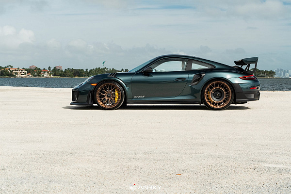 Фото дисков Anrky AN20 Aerosport Сатиновая бронза на Porsche 911 VII