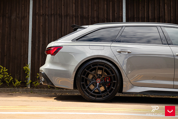 Фото дисков Vossen HFX-1 (5-Lug) Черный глянец на Audi A/RS 7 (4K)
