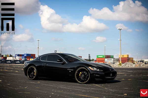 Фото дисков Vossen CVT Черный глянец на Maserati GranTurismo I
