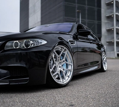 Фото дисков ST Wheels ST21.2 на BMW 5/M5 (F10)