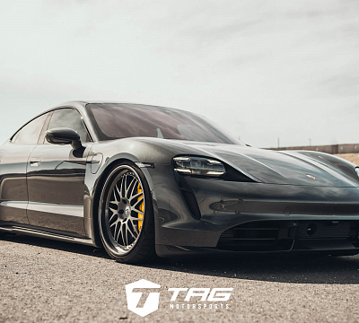 Фото дисков HRE 540C на Porsche Taycan I