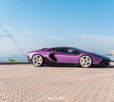 Фото дисков Anrky RS5.3 на Lamborghini Aventador