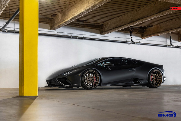 Фото дисков Anrky S1-X1 Сатиновая бронза на Lamborghini Huracan