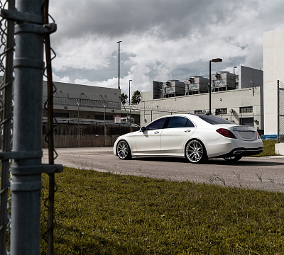 Фото дисков Anrky S1-X5 на Mercedes-Benz S-Class (W222, C217)