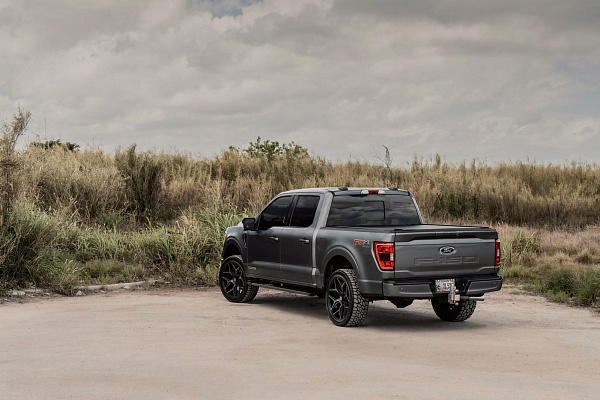 Фото дисков 4PLAY 4P06  на Ford F-150 XIV