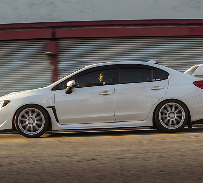 Фото дисков Motegi Racing MR140 SS10 на Subaru WRX VA