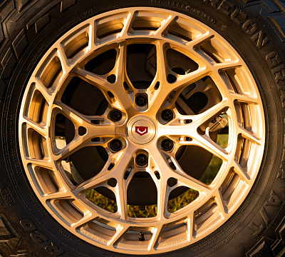 Фото дисков Vossen LC3-01T на Ram 1500 V