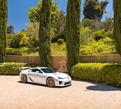 Фото дисков Anrky AN30 на Lexus LFA