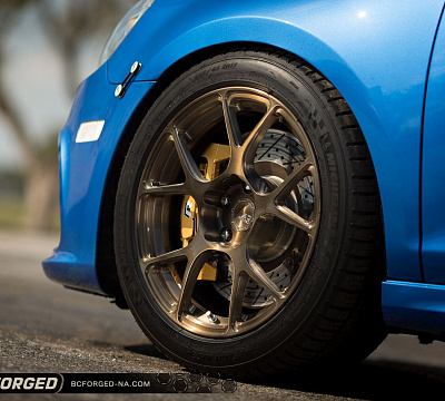 Фото дисков BC Forged RZ05 на Volkswagen Golf VII