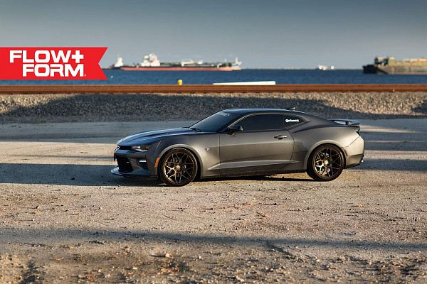 Фото дисков HRE FF01 Глянцевое темное золото на Chevrolet Camaro VI