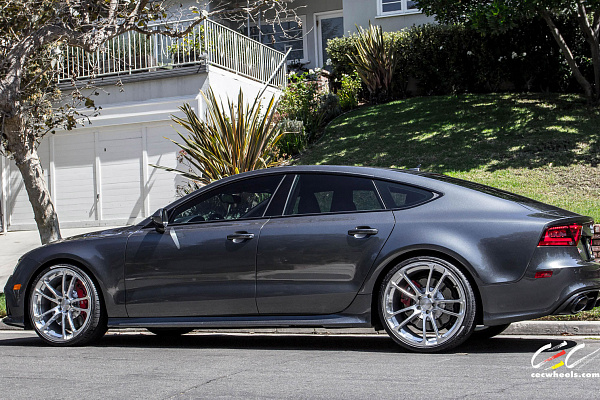 Фото дисков CEC C882 Глянцевый лак на Audi A/RS 7 (4G)