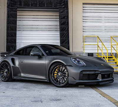 Фото дисков Strasse Wheels SV15 Deep Concave FS на Porsche 911 VIII