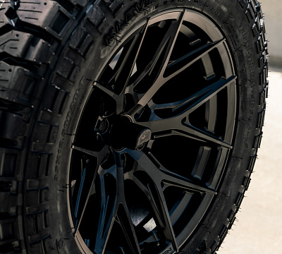 Фото дисков Vossen HF6-4 на Ford Bronco
