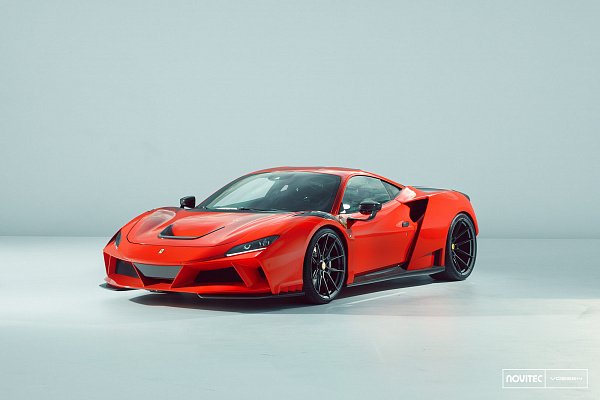 Фото дисков NOVITEC NF10 Черный глянец на Ferrari F8