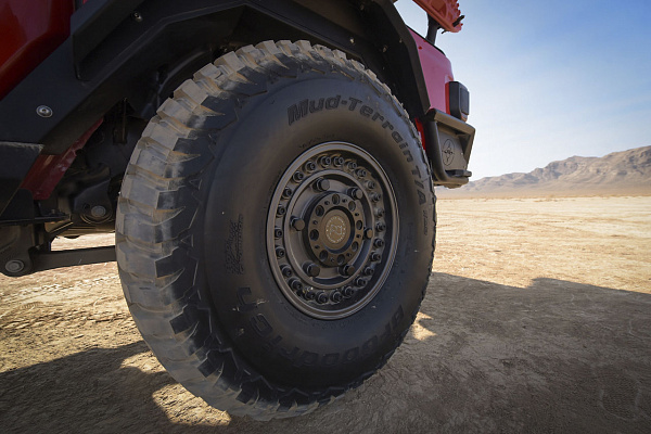 Фото дисков Black Rhino ARMORY  на Jeep Gladiator II (JT)