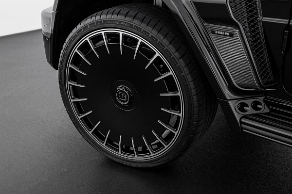 Фото дисков BRABUS Monoblock Y (Platinum Edition) Черный глянец на Mercedes-Benz G-Class III