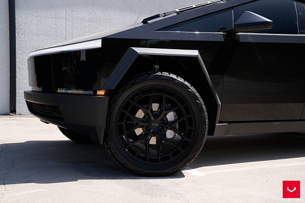 Фото дисков Vossen HFX-1 (6-Lug) Черный глянец на Tesla Cybertruck