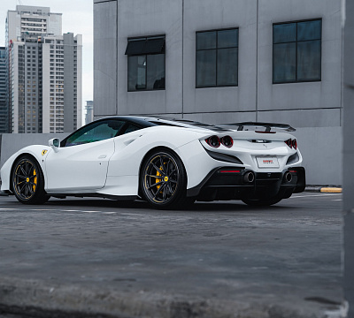 Фото дисков Brixton Forged R11-RS на Ferrari F8