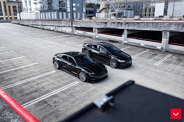 Фото дисков Vossen HF-7 Серебро на Porsche Taycan I