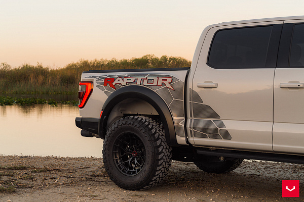 Фото дисков Vossen HFX-1 (6-Lug) Черный сатин на Ford F-150 XIV
