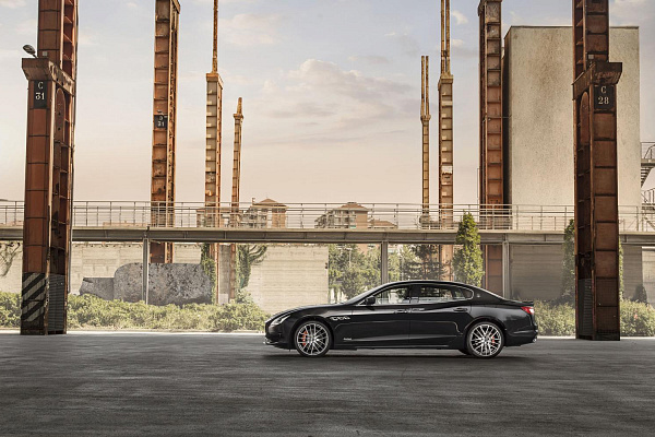Фото дисков Maserati TITANO  на Maserati Quattroporte VI