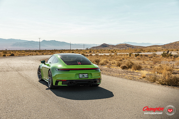 Фото дисков Vossen RS92 Полированный лак на Porsche 911 VIII