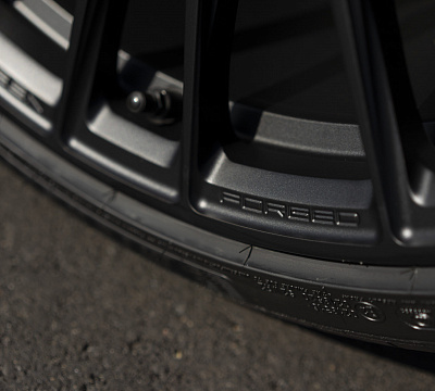 Фото дисков Vossen S17-04 на Porsche Taycan I