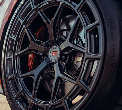 Фото дисков Vossen LC3-01 на Ford Mustang VI