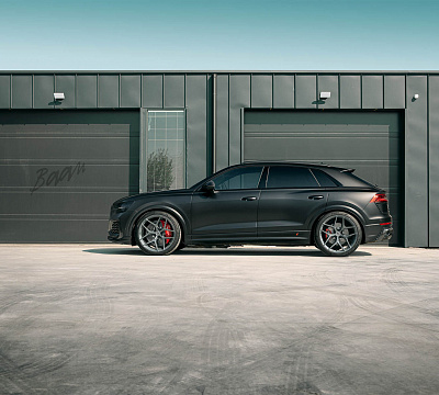 Фото дисков Brixton Forged PF7 на Audi Q8