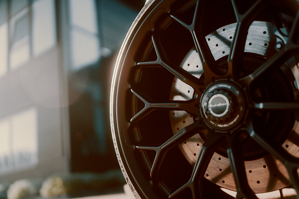 Фото дисков Brixton Forged CM6-RS Черный сатин на Porsche 911 VIII