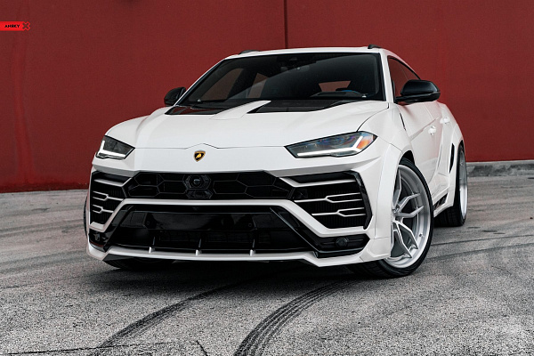 Фото дисков Anrky AN31 Глянцевый лак на Lamborghini Urus