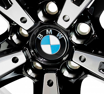 BMW 937